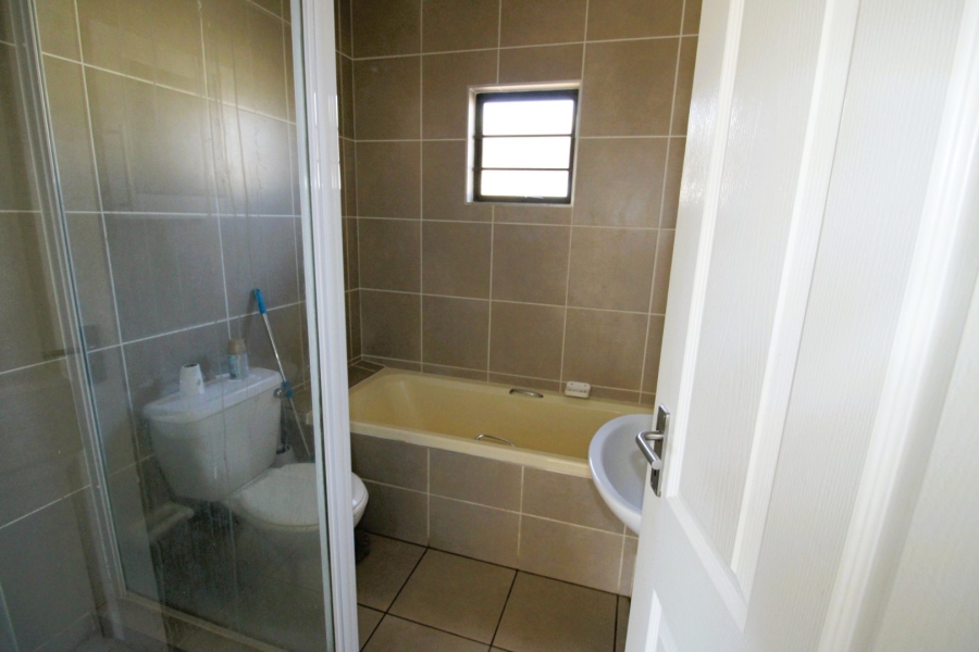  Bedroom Property for Sale in Gonubie Eastern Cape